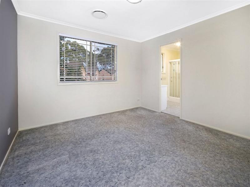 17/11 Owen Jones Row, Menai NSW 2234