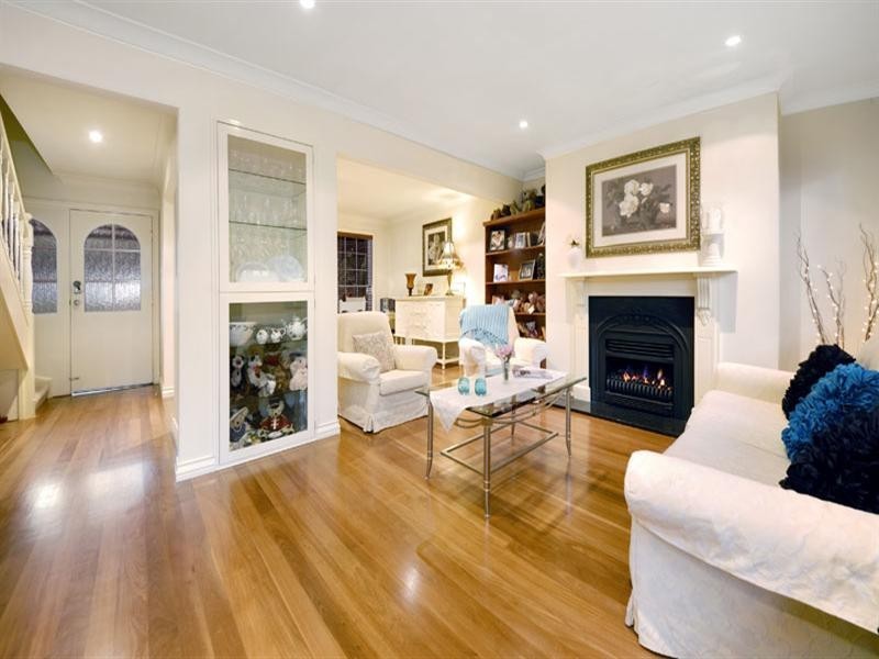 4 Trial Place, Illawong NSW 2234