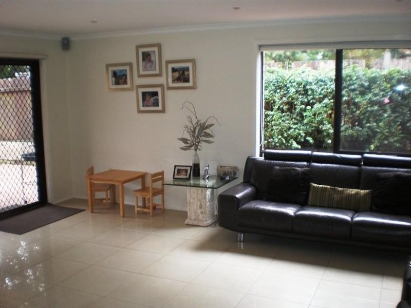 16 Baudin Close, Illawong NSW 2234