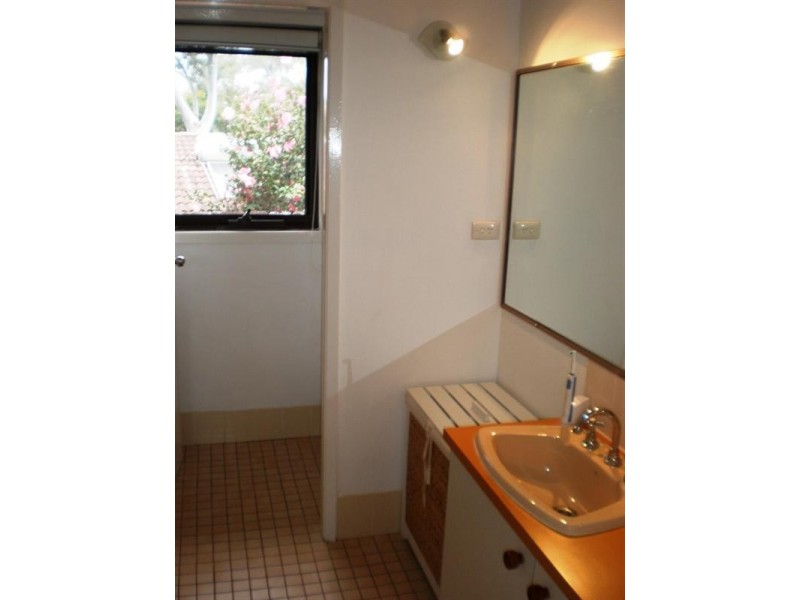 16 Baudin Close, Illawong NSW 2234