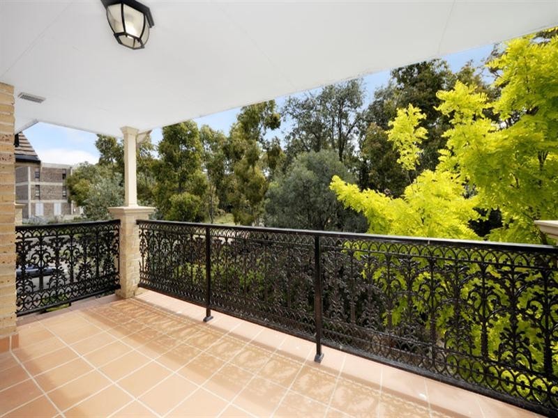 A12/7 MacMahon Place, Menai NSW 2234