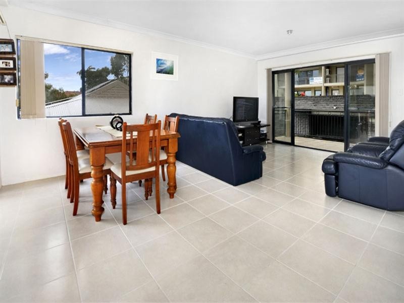 7/92-96 Allison Crescent, Menai NSW 2234