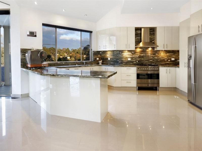 3 James Close, Menai NSW 2234