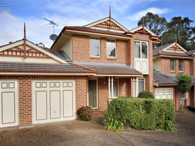 6B Basset Place, Menai NSW 2234