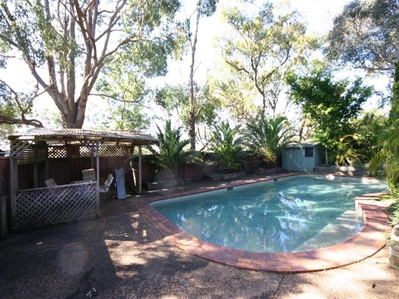 8 Underwood Place, Barden Ridge NSW 2234