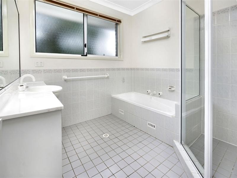 92 The Woods Circuit, Menai NSW 2234