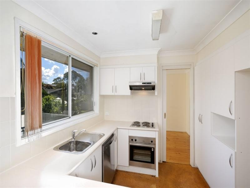 17 Jervis Drive, Illawong NSW 2234