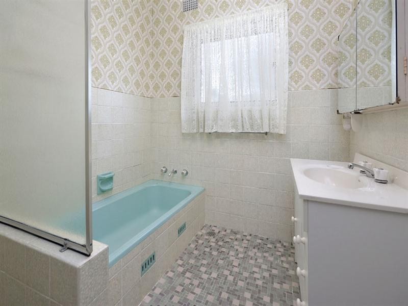 247 Fowler Road, Illawong NSW 2234