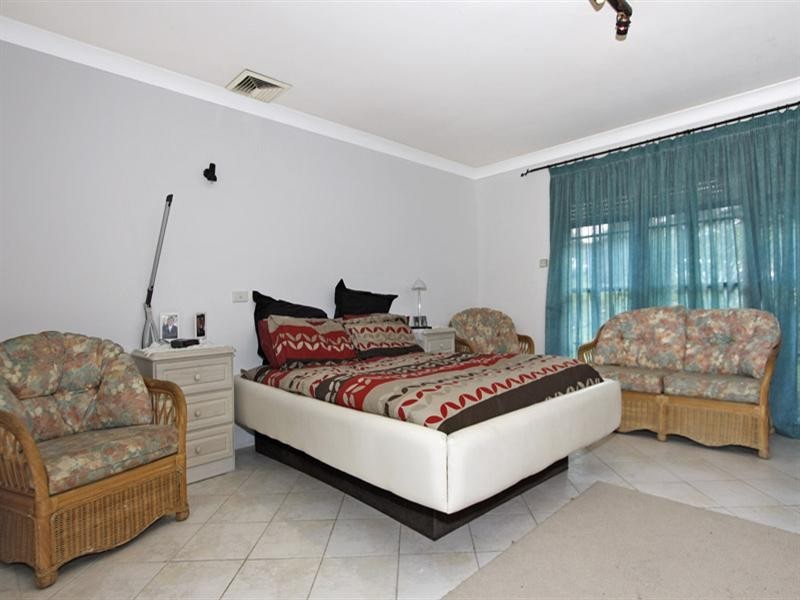 66 Old Ferry Road, Illawong NSW 2234