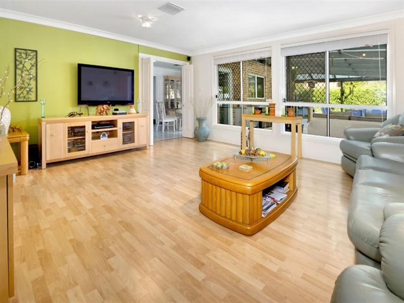 33 Carter Road, Menai NSW 2234