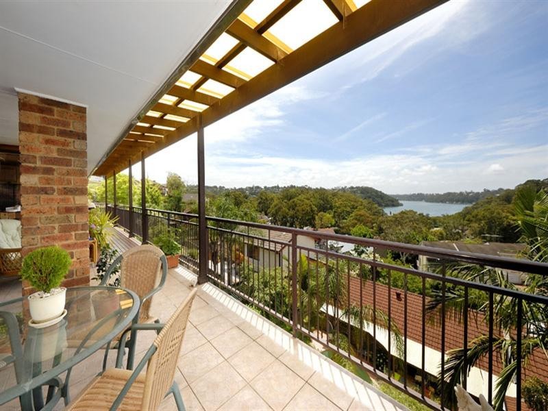 7 McPherson Place, Illawong NSW 2234