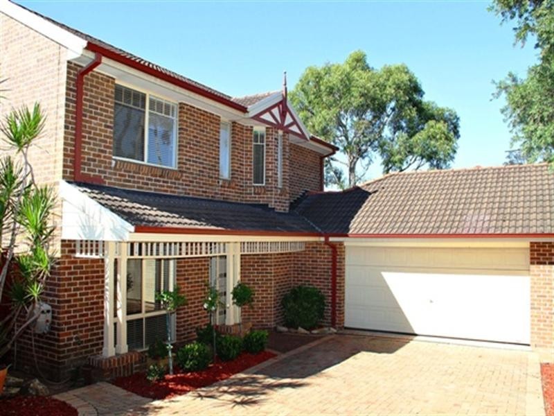 9 Poinciana Row, Menai NSW 2234