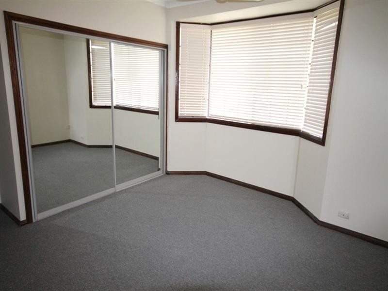 1 Robinia Place, Alfords Point NSW 2234