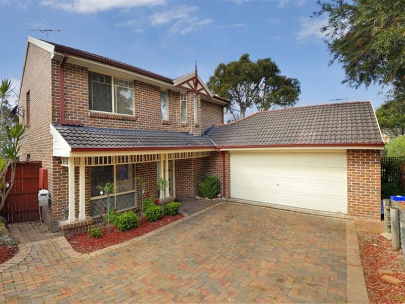 9 Poinciana Row, Menai NSW 2234