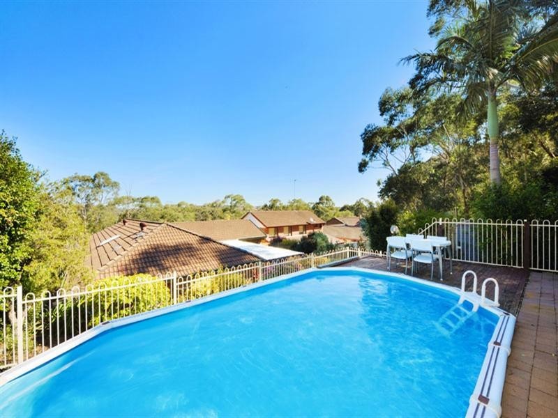 11 Tennant Place, Illawong NSW 2234