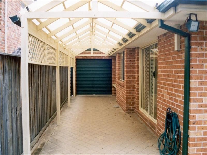 10 Ebony Row, Menai NSW 2234