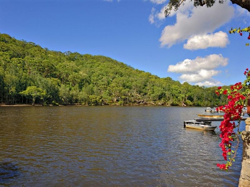 203 Prince Edward Park Road, Woronora NSW 2232