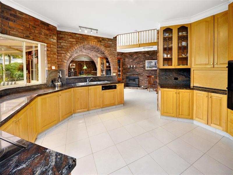 2 Karangi Place, Illawong NSW 2234