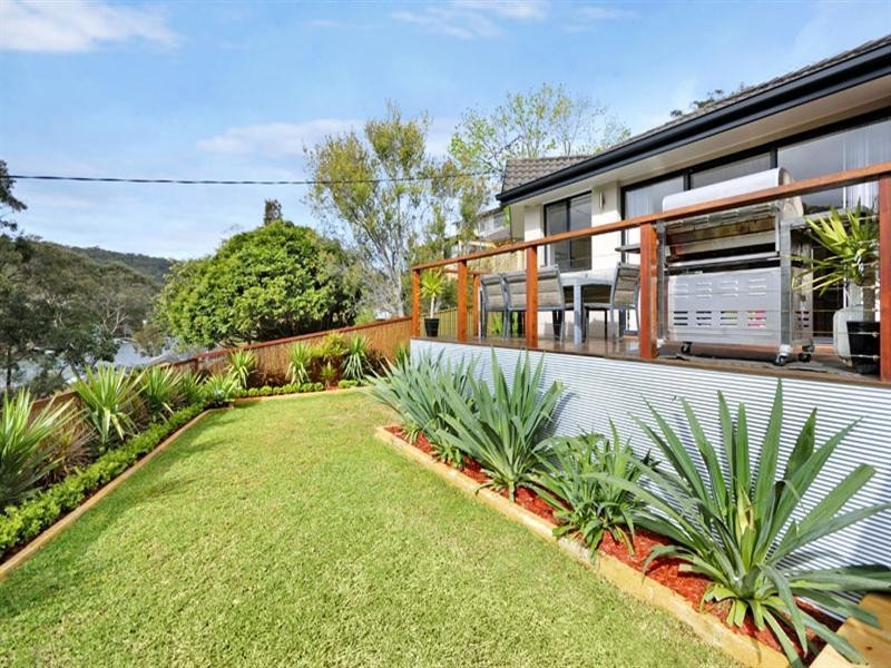76 Prices Circuit, Woronora NSW 2232