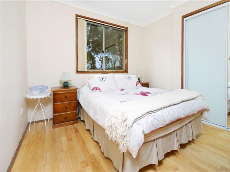 16 Treloar Place, Menai NSW 2234