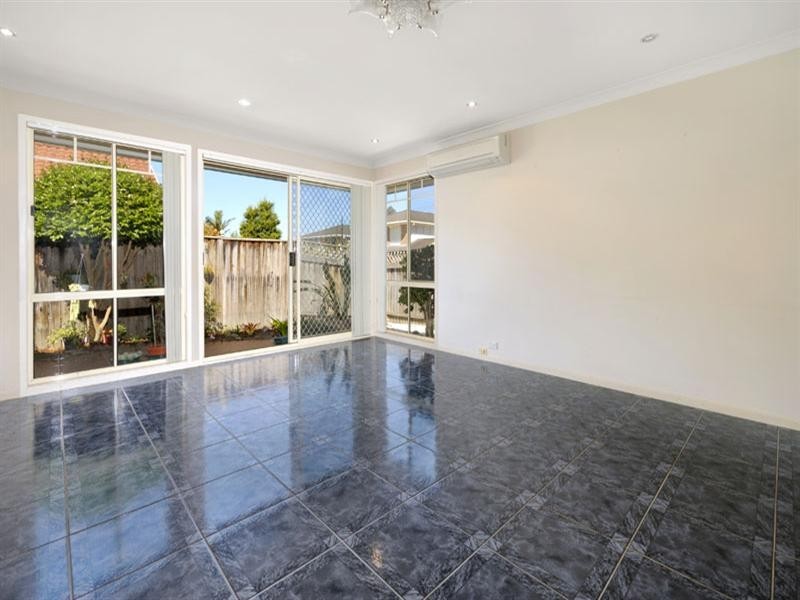 1 Mayman Row, Menai NSW 2234