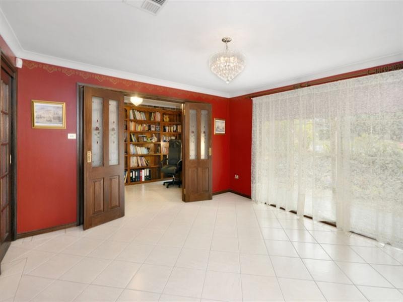 47 Hall Drive, Menai NSW 2234