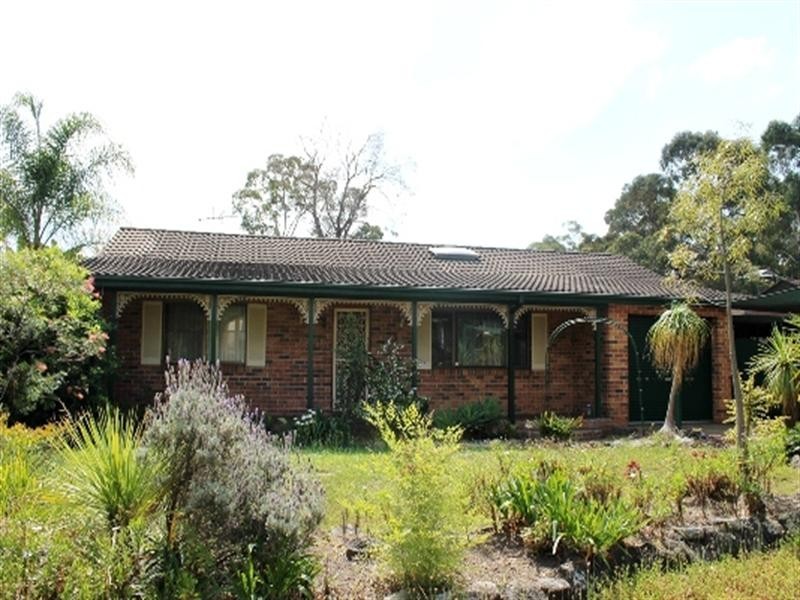 73 Hall Drive, Menai NSW 2234