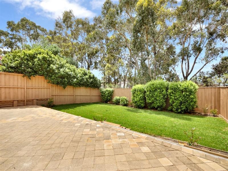 10 Ebony Row, Menai NSW 2234