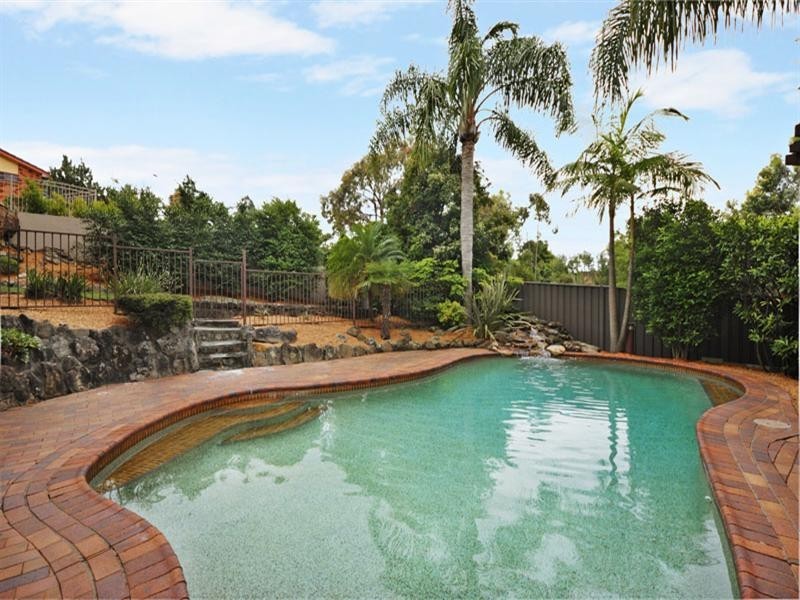 1 Batavia Place, Illawong NSW 2234