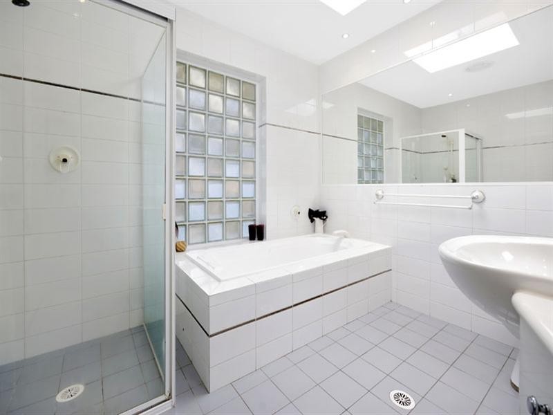 2 Manilla Place, Woronora NSW 2232