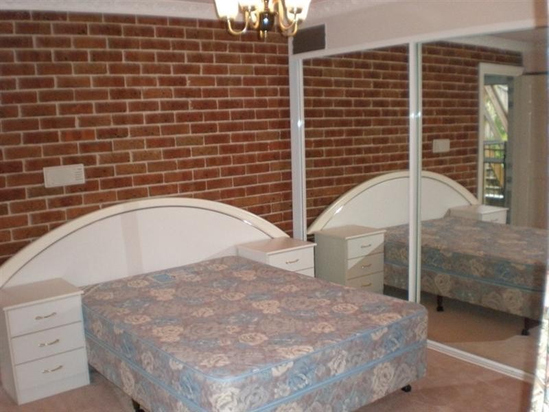 93a Bignell Street, Illawong NSW 2234