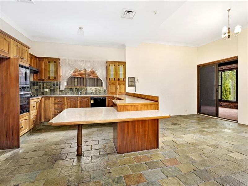 11 Kentia Place, Alfords Point NSW 2234