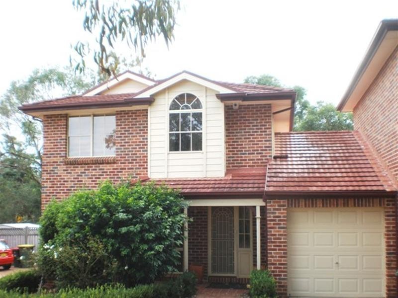 5/14 Hilloak Way, Menai NSW 2234