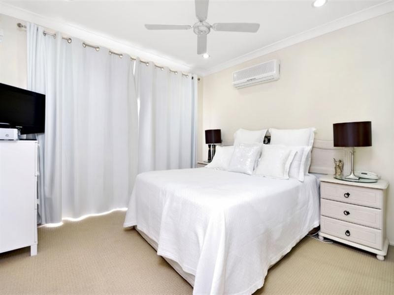 16 Raine Place, Barden Ridge NSW 2234