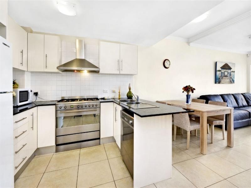 5/54 Osprey Drive, Illawong NSW 2234