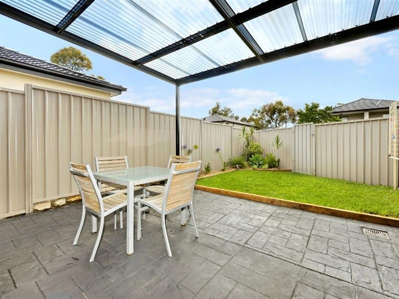 5/54 Osprey Drive, Illawong NSW 2234
