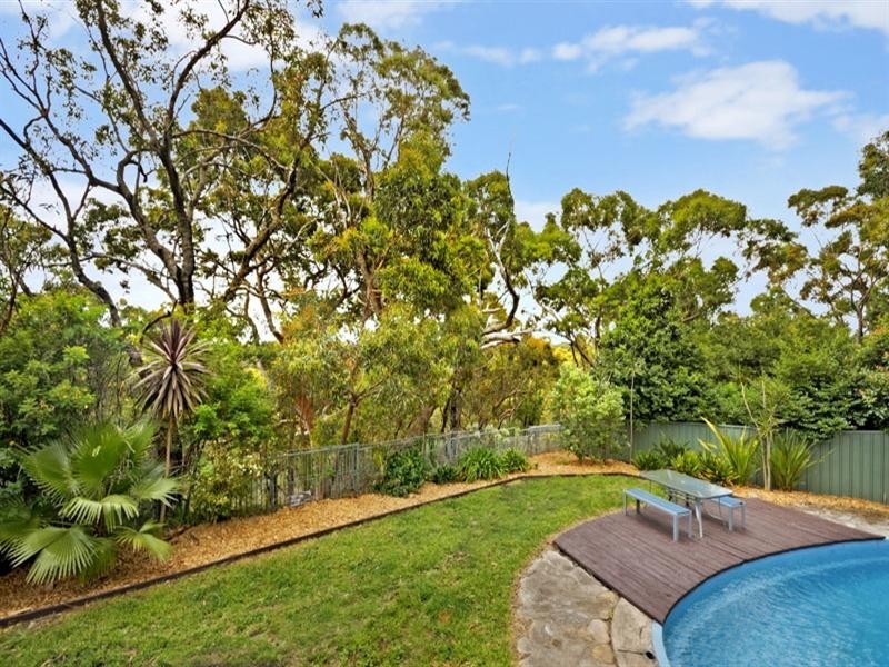 25 Barnes Crescent, Menai NSW 2234