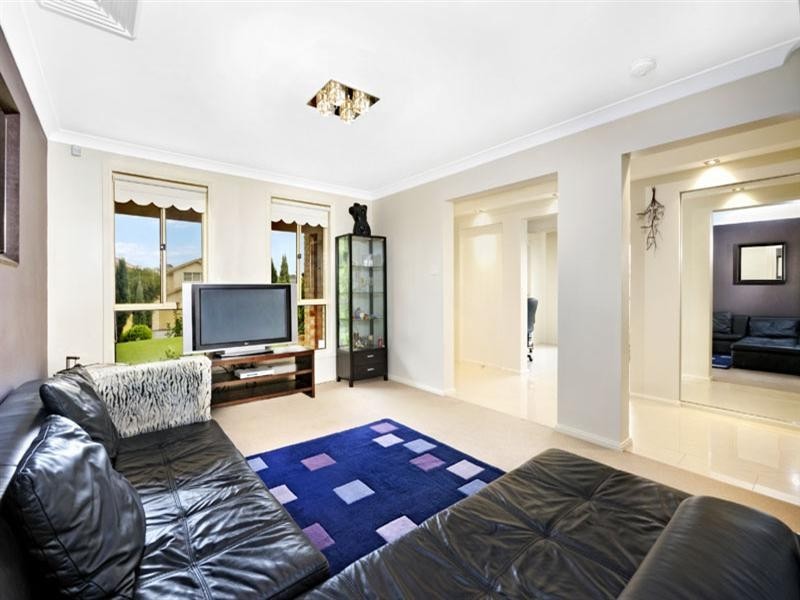 13 Treborth Place, Menai NSW 2234