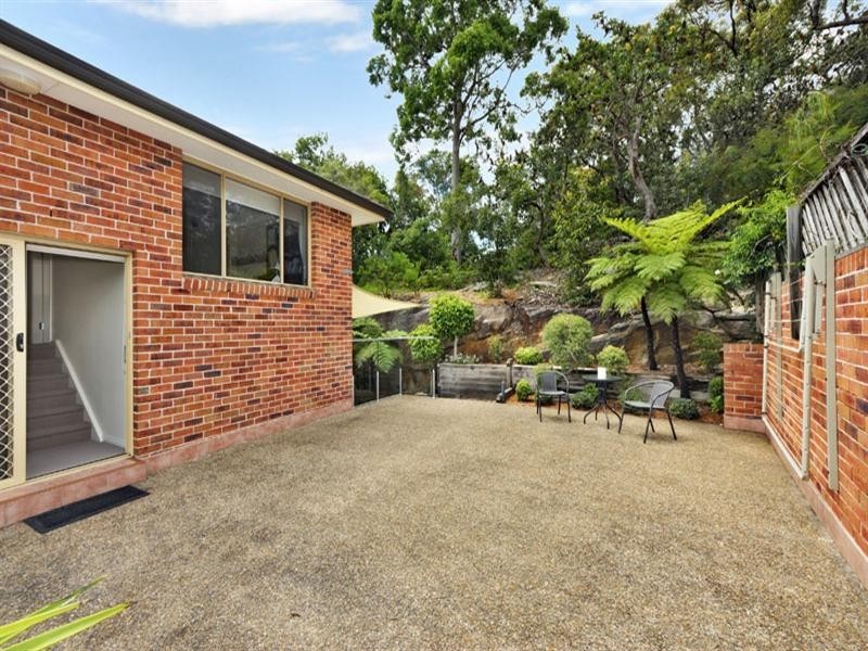 2/14 Barrier Place, Illawong NSW 2234