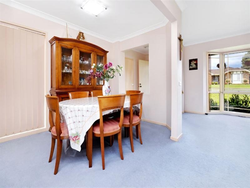 72 Carter Road, Menai NSW 2234