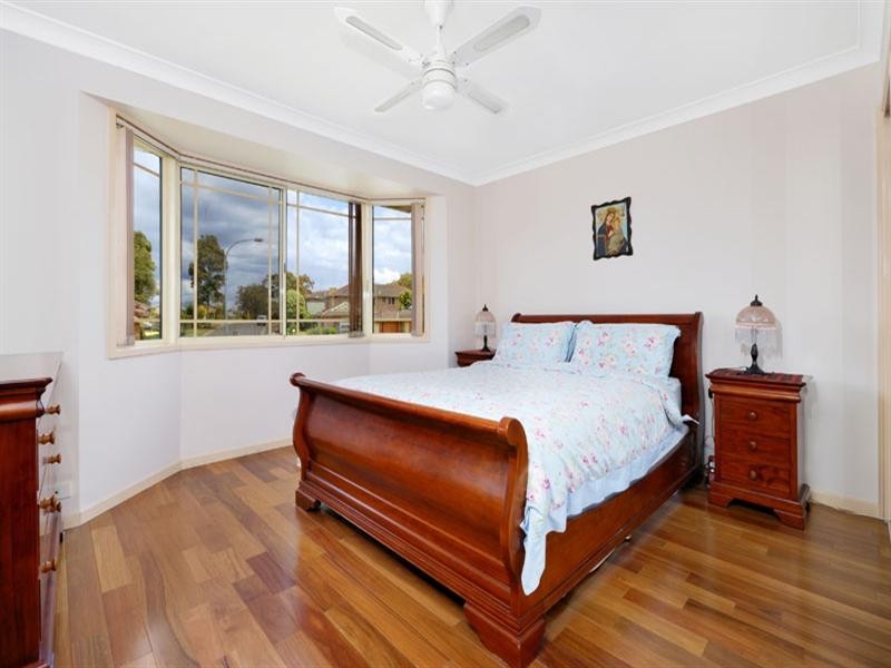 72 Carter Road, Menai NSW 2234