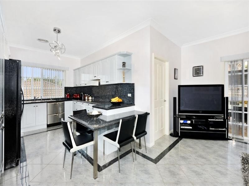 7 Jarrah Close, Alfords Point NSW 2234