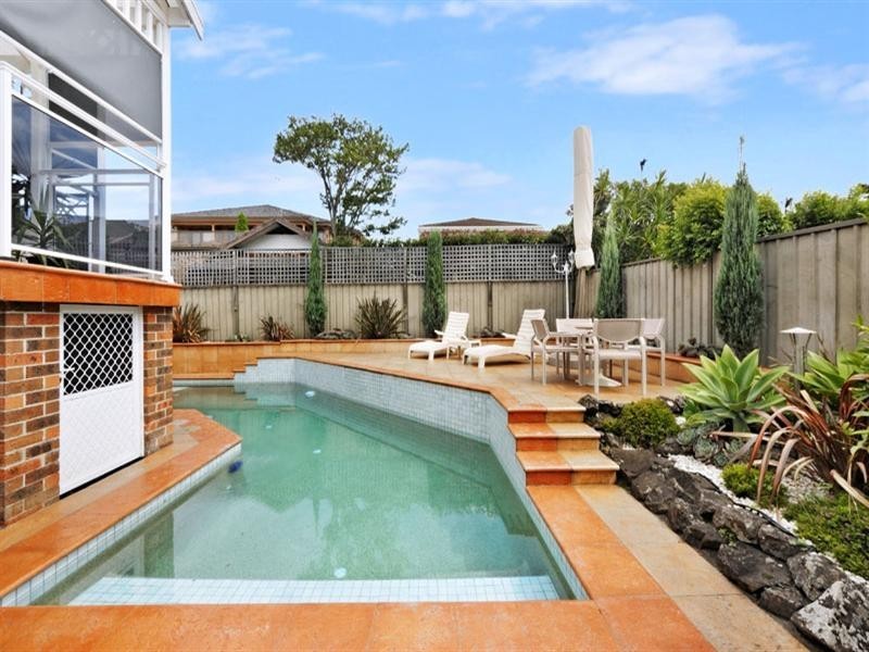 7 Jarrah Close, Alfords Point NSW 2234