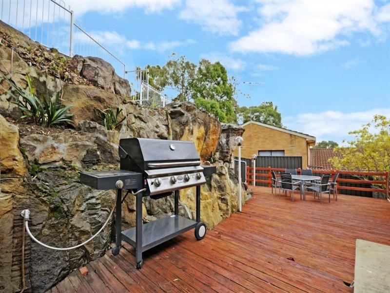 14 Goolagong Place, Menai NSW 2234