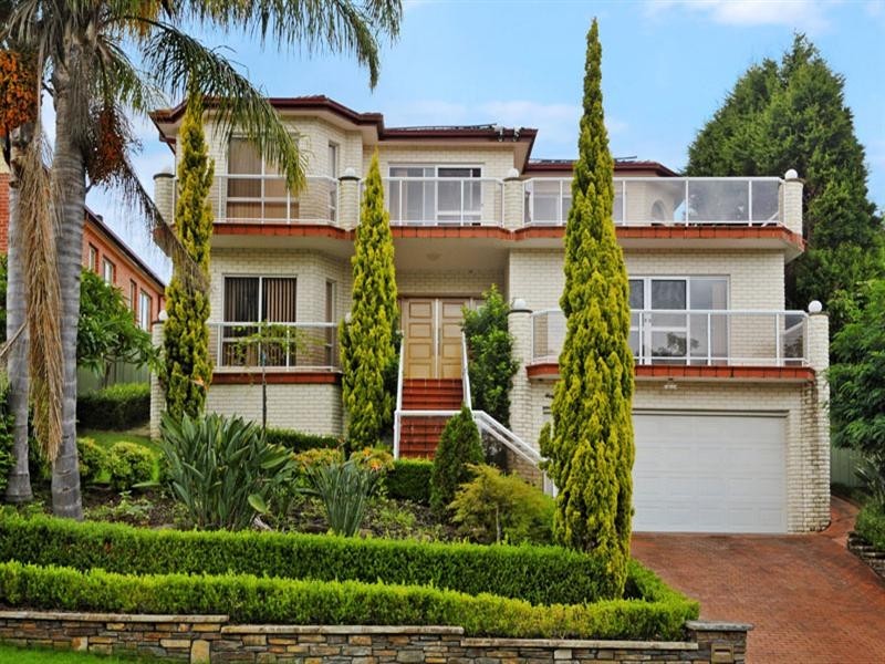 51 Llanberis Drive, Menai NSW 2234