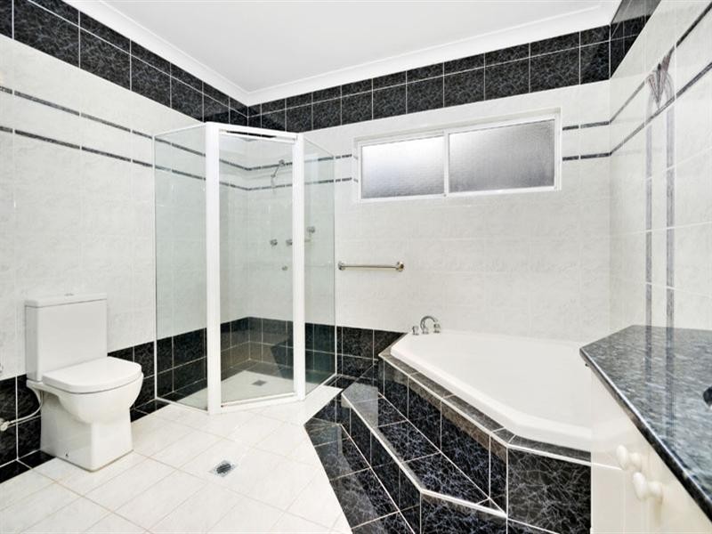 51 Llanberis Drive, Menai NSW 2234