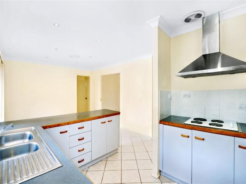 9 Amberwood Place, Menai NSW 2234