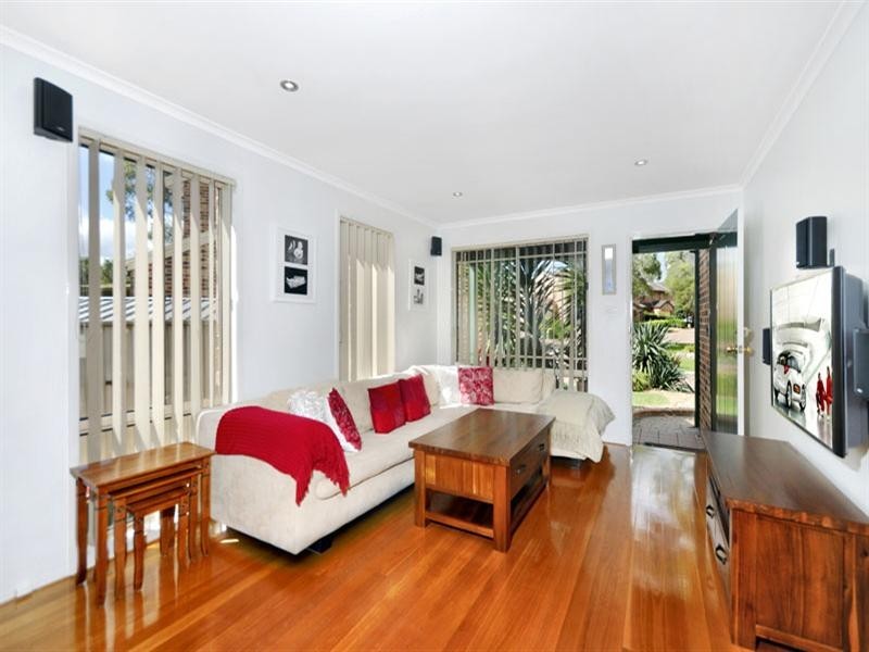 8/19 Owen Jones Row, Menai NSW 2234