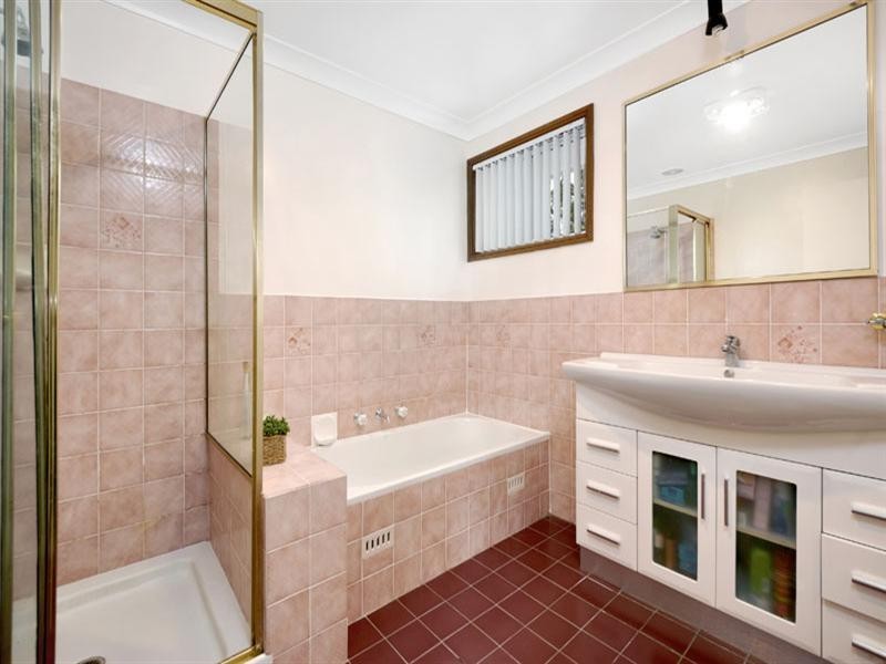 20 Casuarina Road, Alfords Point NSW 2234