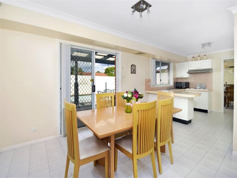 1 Satinwood Close, Alfords Point NSW 2234